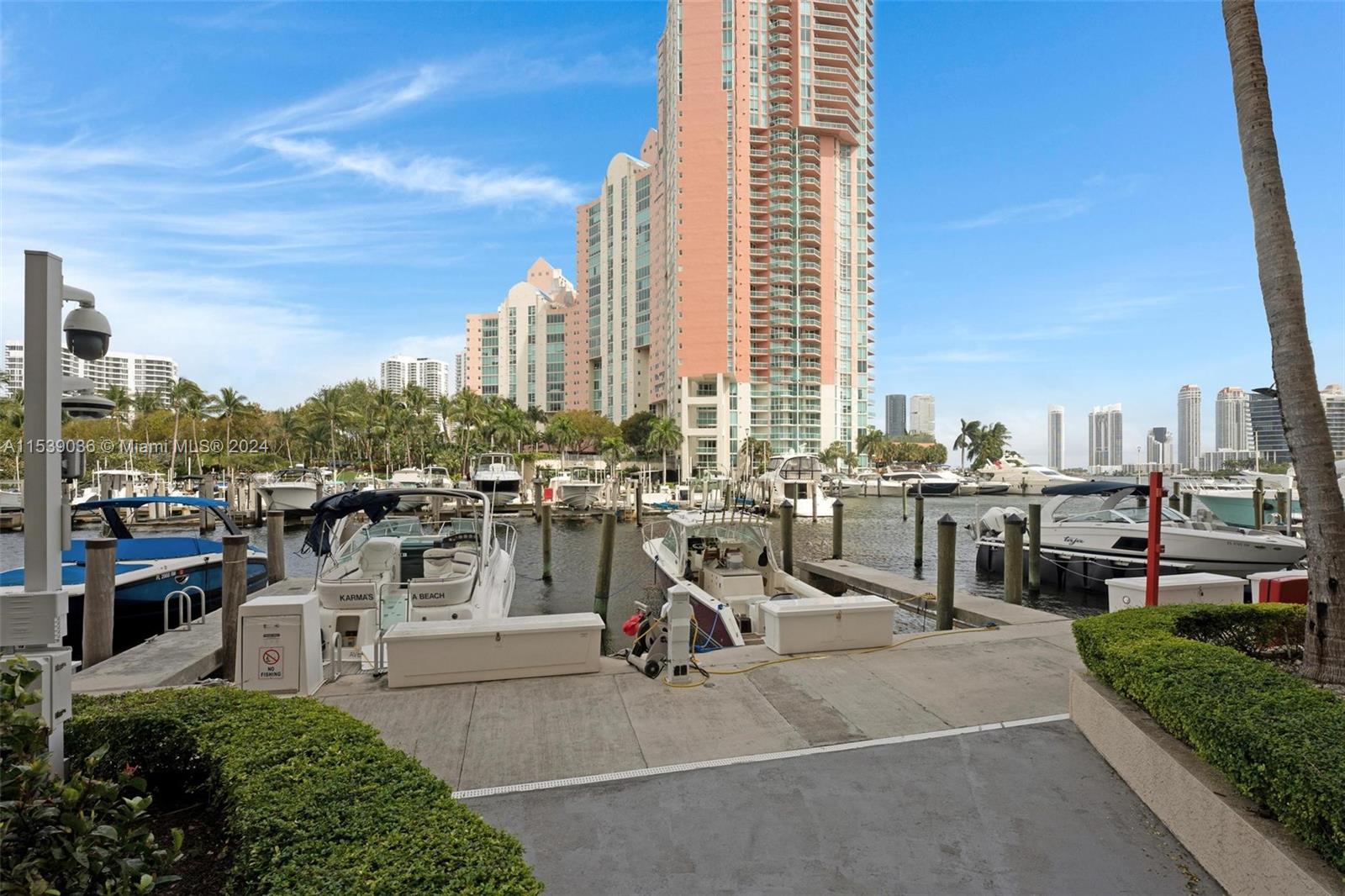3330 190th St, Aventura, FL, 33180 United States, 2 Bedrooms Bedrooms, ,2 BathroomsBathrooms,Residential,For Sale,190th St,A11539036