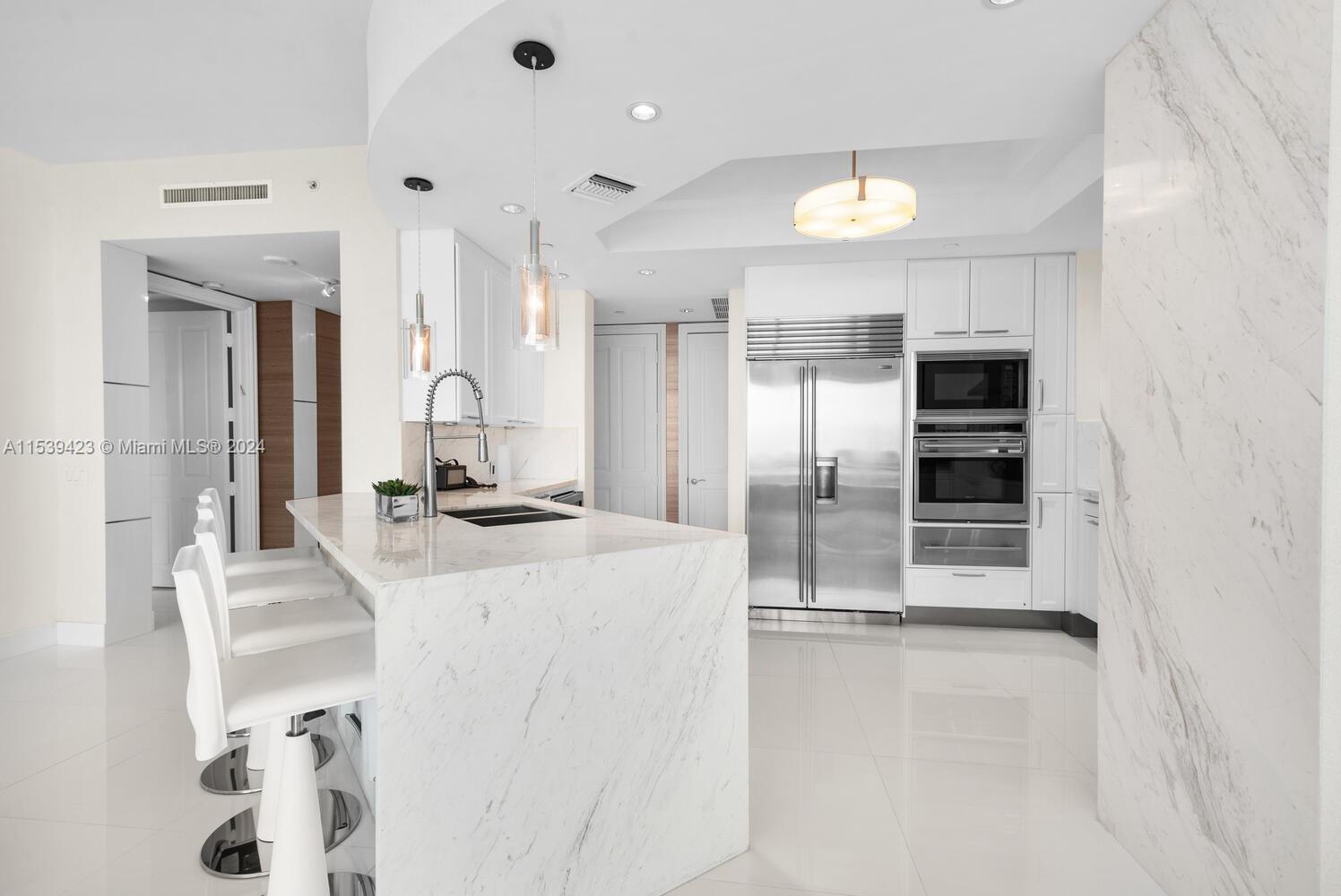 10295 Collins Ave, Bal Harbour, FL, 33154 United States, 2 Bedrooms Bedrooms, ,2 BathroomsBathrooms,Residential,For Sale,Collins Ave,A11539423