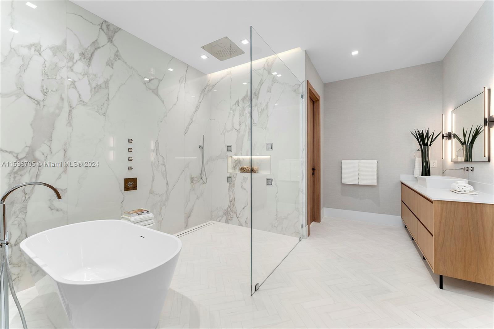 11001 65th Ave, Pinecrest, FL, 33156 United States, 7 Bedrooms Bedrooms, ,8 BathroomsBathrooms,Residential,For Sale,65th Ave,A11538705