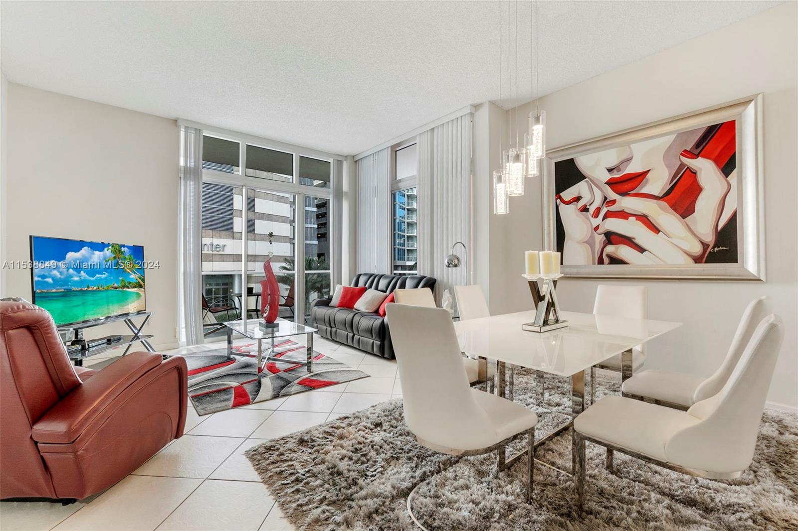 1155 Brickell Bay Dr 202, Miami, Florida 33131, 2 Bedrooms Bedrooms, ,2 BathroomsBathrooms,Residentiallease,For Rent,1155 Brickell Bay Dr 202,A11538849