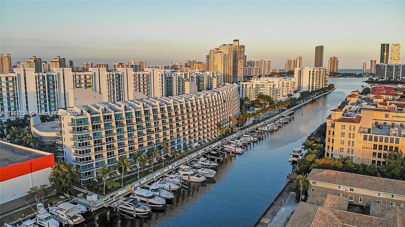 2950 NE 188th St 448, Aventura, Florida 33180, 1 Bedroom Bedrooms, ,2 BathroomsBathrooms,Residentiallease,For Rent,2950 NE 188th St 448,A11538839