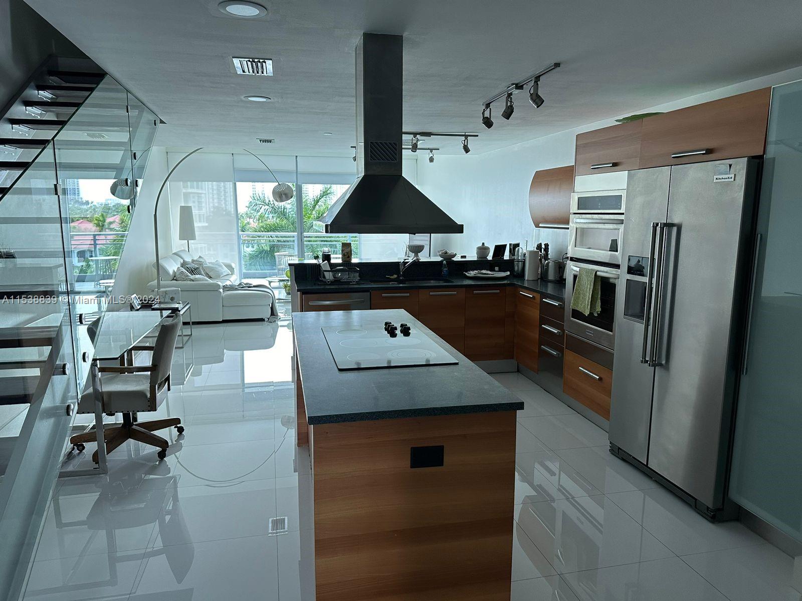 2950 NE 188th St 448, Aventura, Florida 33180, 1 Bedroom Bedrooms, ,2 BathroomsBathrooms,Residentiallease,For Rent,2950 NE 188th St 448,A11538839