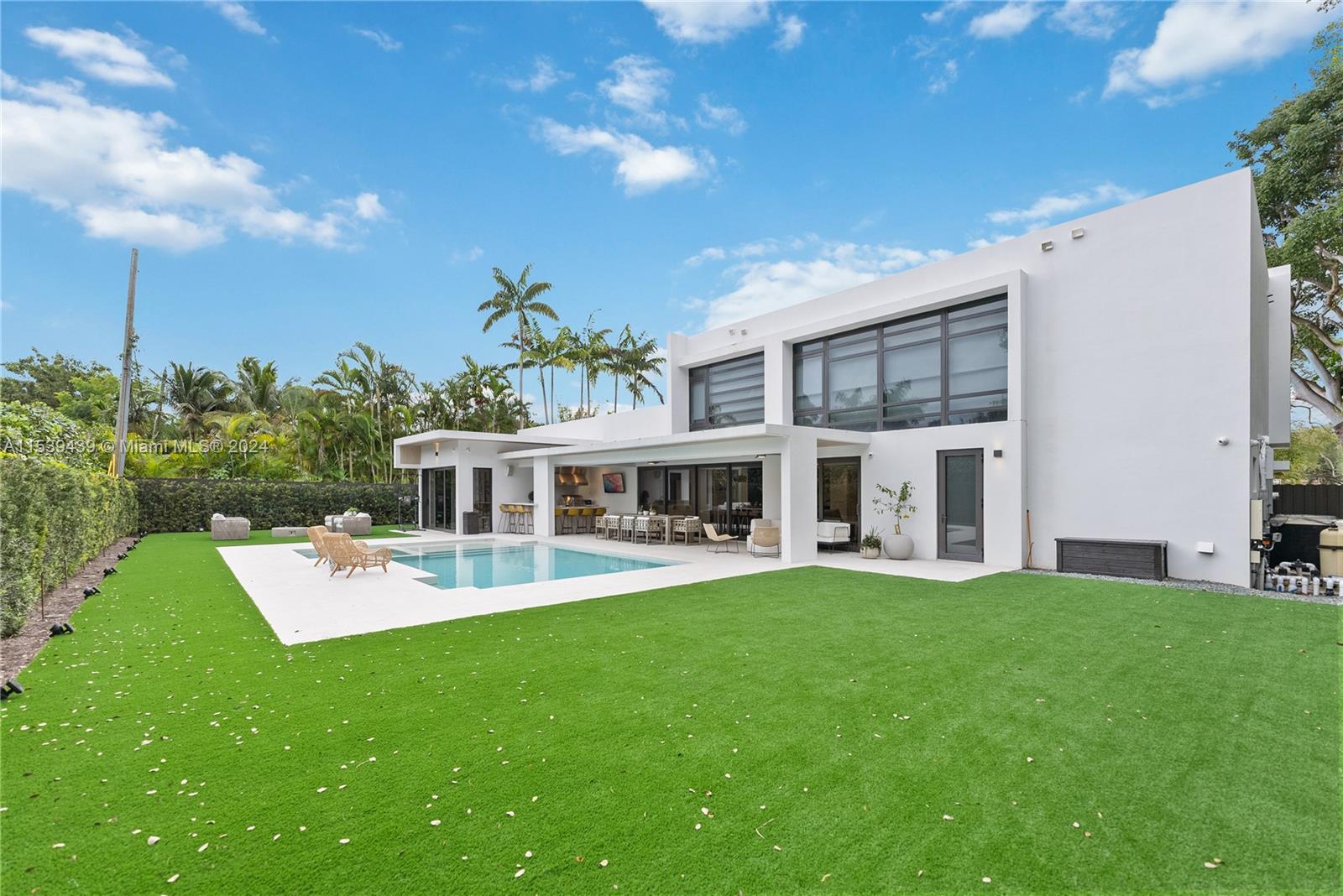 7701 50th Ct, Miami, FL, 33143 United States, 5 Bedrooms Bedrooms, ,5 BathroomsBathrooms,Residential,For Sale,50th Ct,A11539439