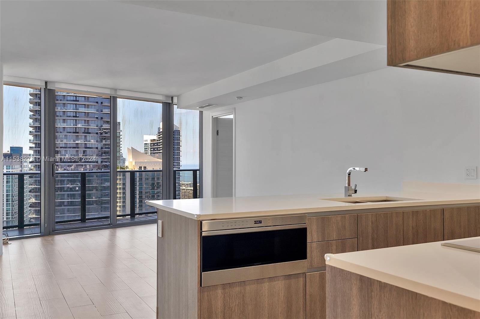 801 S Miami Ave 4404, Miami, Florida 33130, 3 Bedrooms Bedrooms, ,3 BathroomsBathrooms,Residentiallease,For Rent,801 S Miami Ave 4404,A11538273