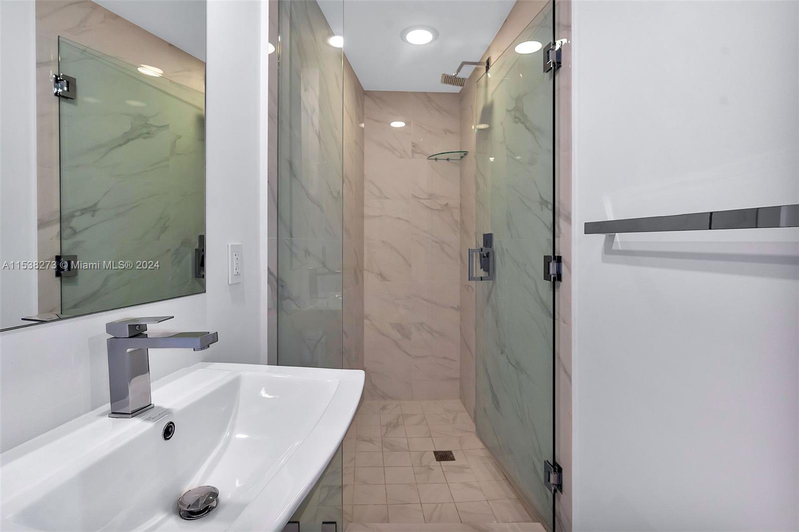 801 S Miami Ave 4404, Miami, Florida 33130, 3 Bedrooms Bedrooms, ,3 BathroomsBathrooms,Residentiallease,For Rent,801 S Miami Ave 4404,A11538273