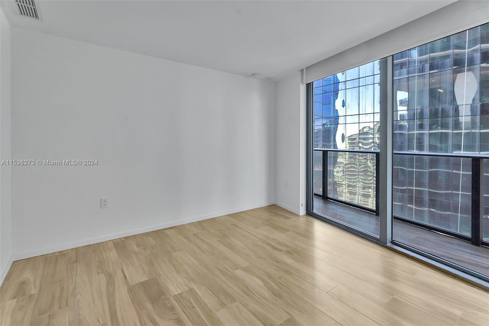 801 S Miami Ave 4404, Miami, Florida 33130, 3 Bedrooms Bedrooms, ,3 BathroomsBathrooms,Residentiallease,For Rent,801 S Miami Ave 4404,A11538273