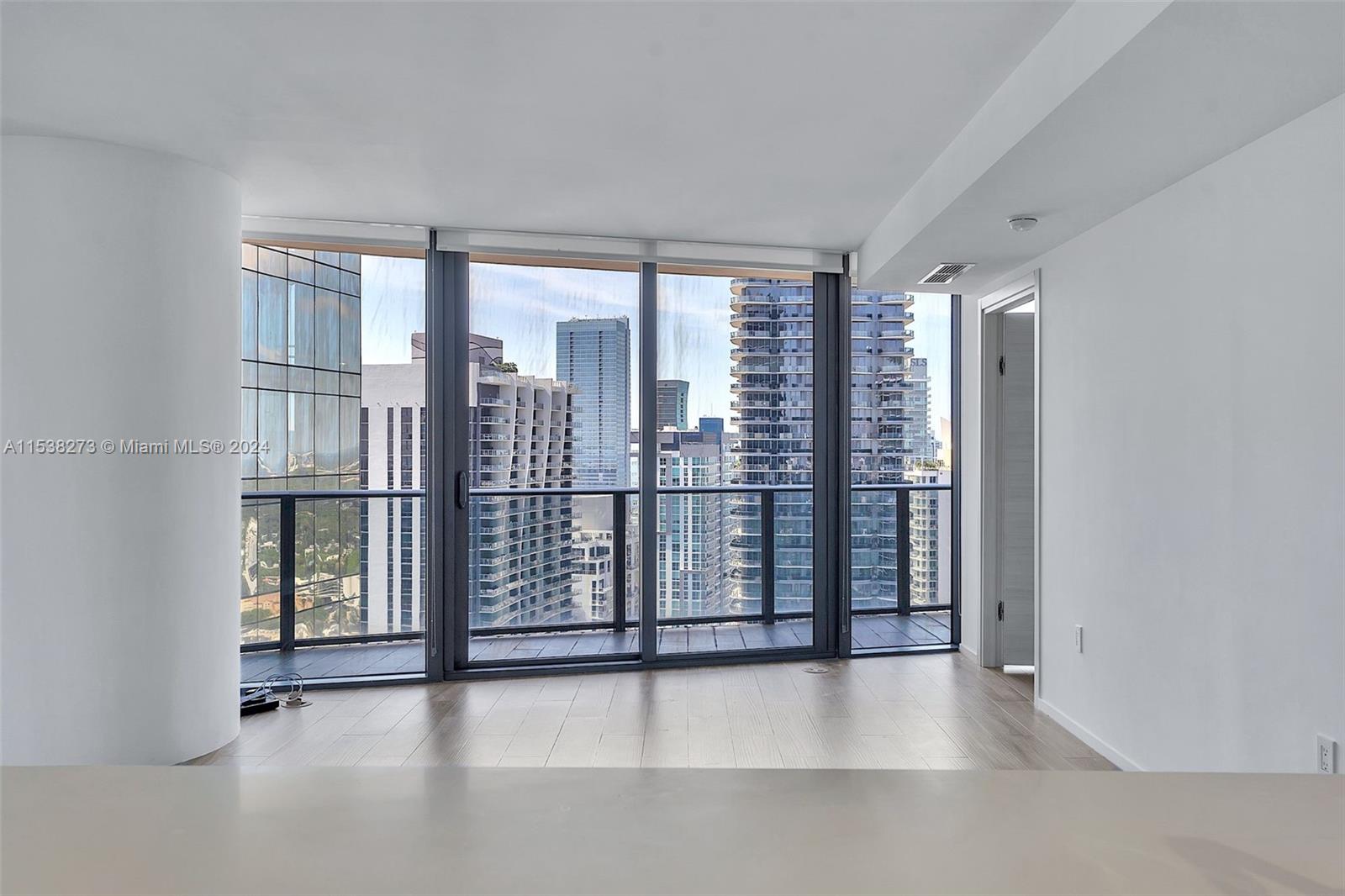 801 S Miami Ave 4404, Miami, Florida 33130, 3 Bedrooms Bedrooms, ,3 BathroomsBathrooms,Residentiallease,For Rent,801 S Miami Ave 4404,A11538273