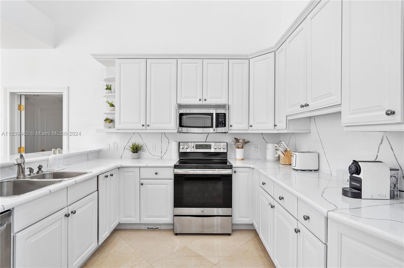 2940 164th St, North Miami Beach, FL, 33160 United States, 6 Bedrooms Bedrooms, ,3 BathroomsBathrooms,Residential,For Sale,164th St,A11539460