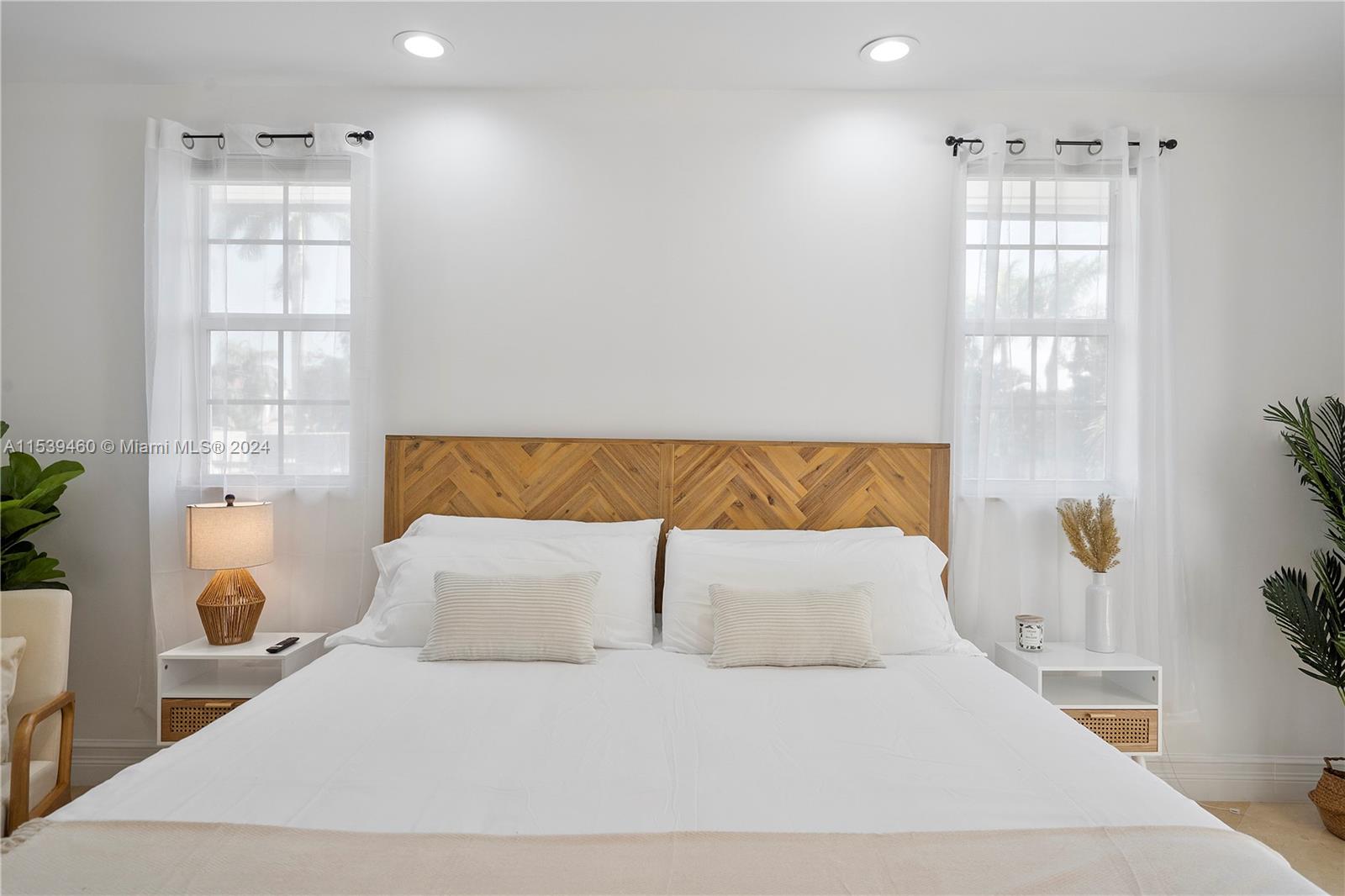 2940 164th St, North Miami Beach, FL, 33160 United States, 6 Bedrooms Bedrooms, ,3 BathroomsBathrooms,Residential,For Sale,164th St,A11539460