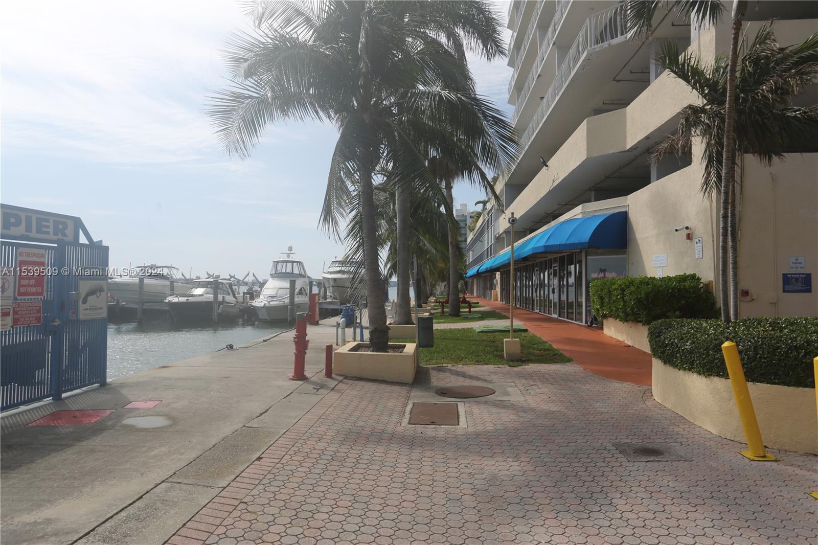 7601 E Treasure Dr 1216, North Bay Village, Florida 33141, 2 Bedrooms Bedrooms, ,2 BathroomsBathrooms,Residential,For Sale,7601 E Treasure Dr 1216,A11539509