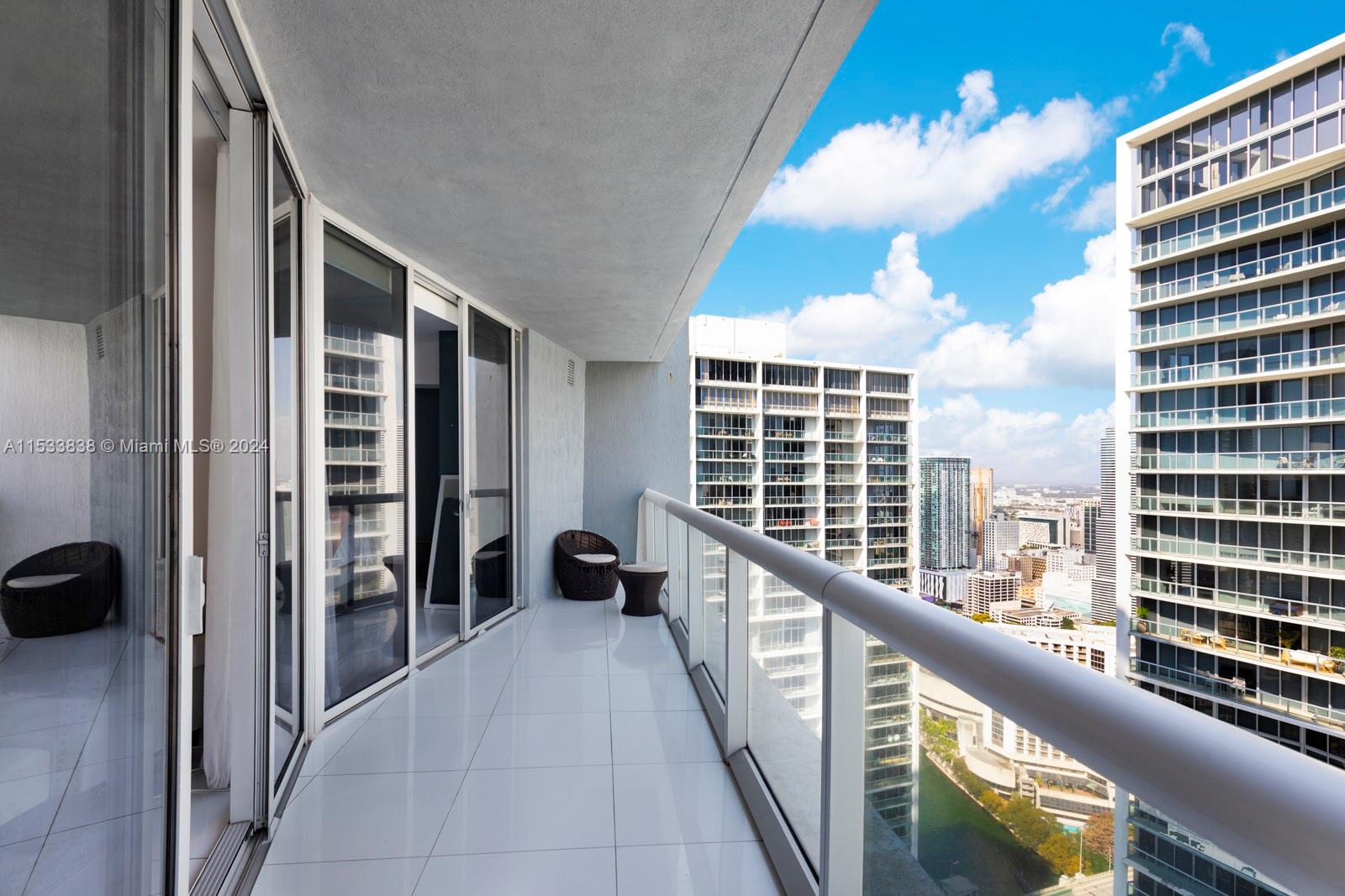 495 Brickell Ave 4706, Miami, Florida 33131, 1 Bedroom Bedrooms, ,1 BathroomBathrooms,Residential,For Sale,495 Brickell Ave 4706,A11533838