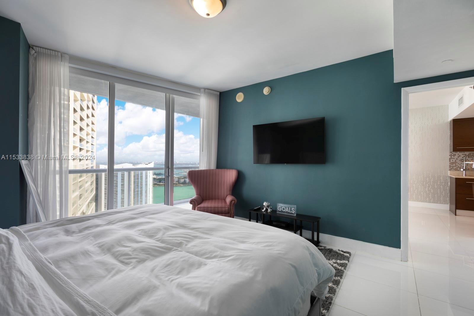 495 Brickell Ave 4706, Miami, Florida 33131, 1 Bedroom Bedrooms, ,1 BathroomBathrooms,Residential,For Sale,495 Brickell Ave 4706,A11533838