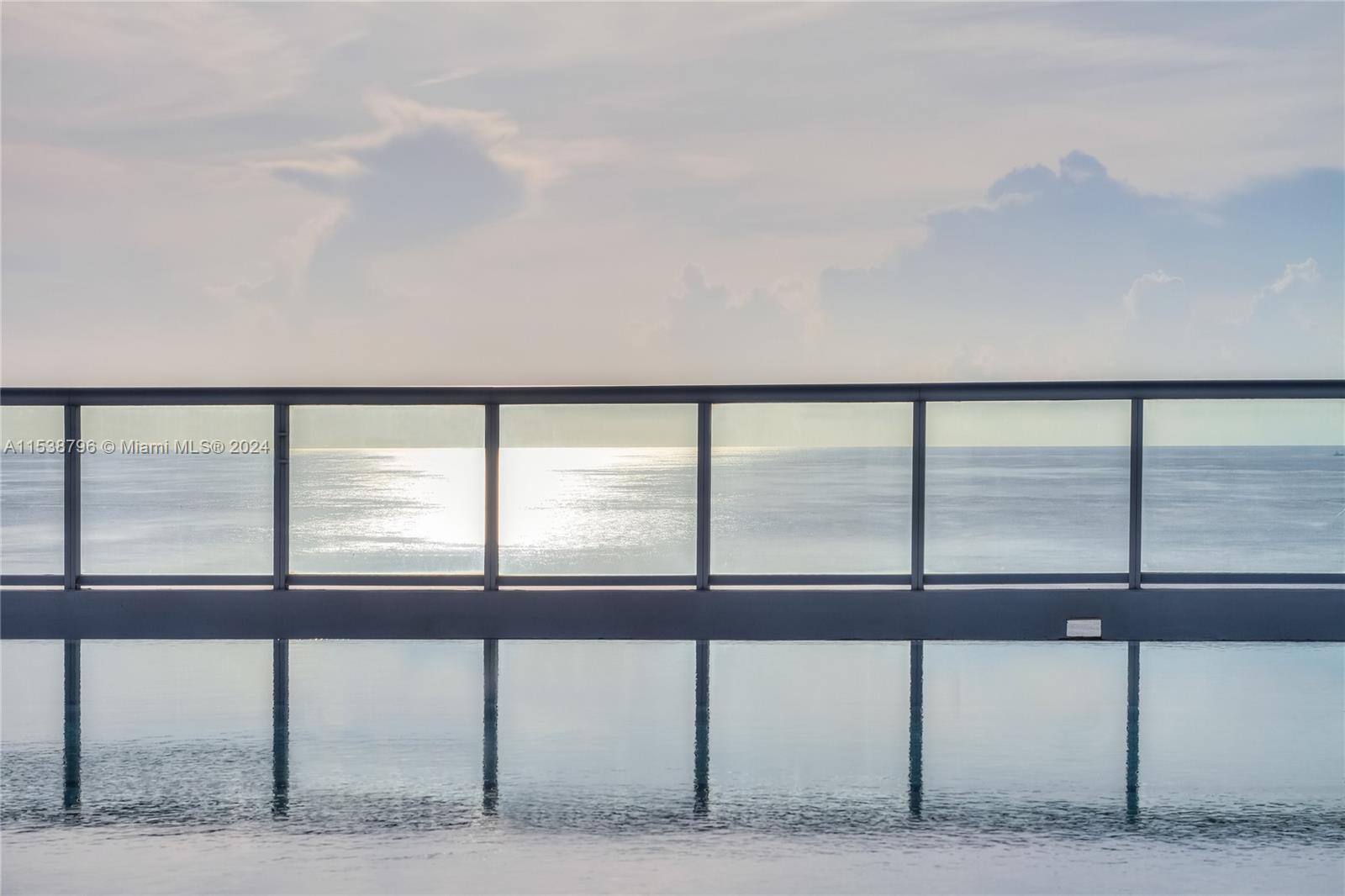 6801 Collins Ave 610, Miami Beach, Florida 33141, 1 Bedroom Bedrooms, ,1 BathroomBathrooms,Residentiallease,For Rent,6801 Collins Ave 610,A11538796