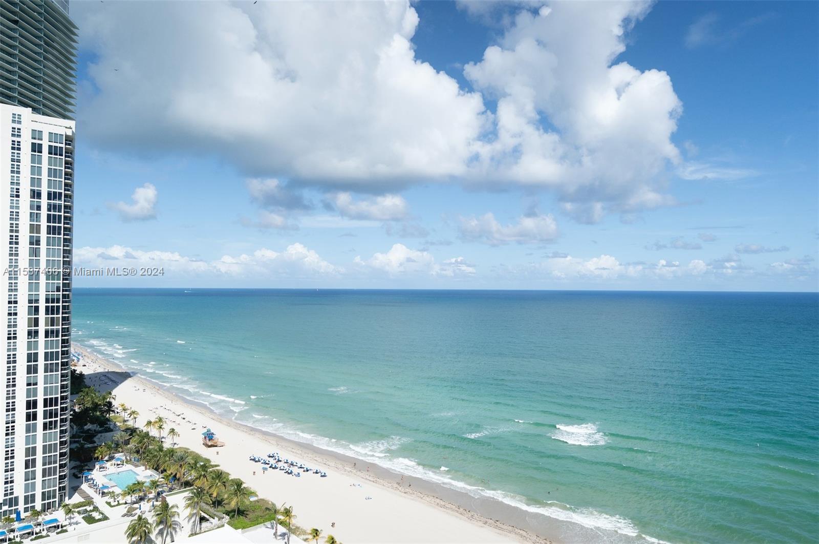 18683 Collins Ave, Sunny Isles Beach, FL, 33160 United States, 1 Bedroom Bedrooms, ,1 BathroomBathrooms,Residential,For Sale,Collins Ave,A11537406