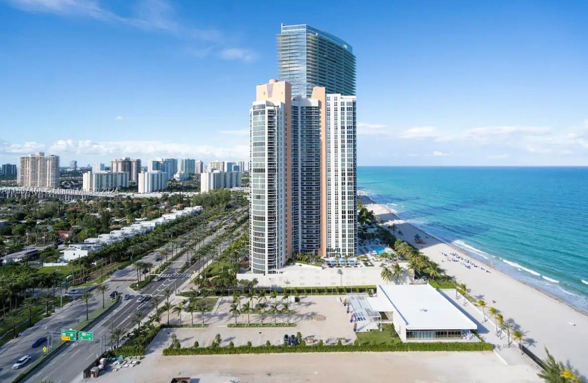 18683 Collins Ave, Sunny Isles Beach, FL, 33160 United States, 1 Bedroom Bedrooms, ,1 BathroomBathrooms,Residential,For Sale,Collins Ave,A11537406