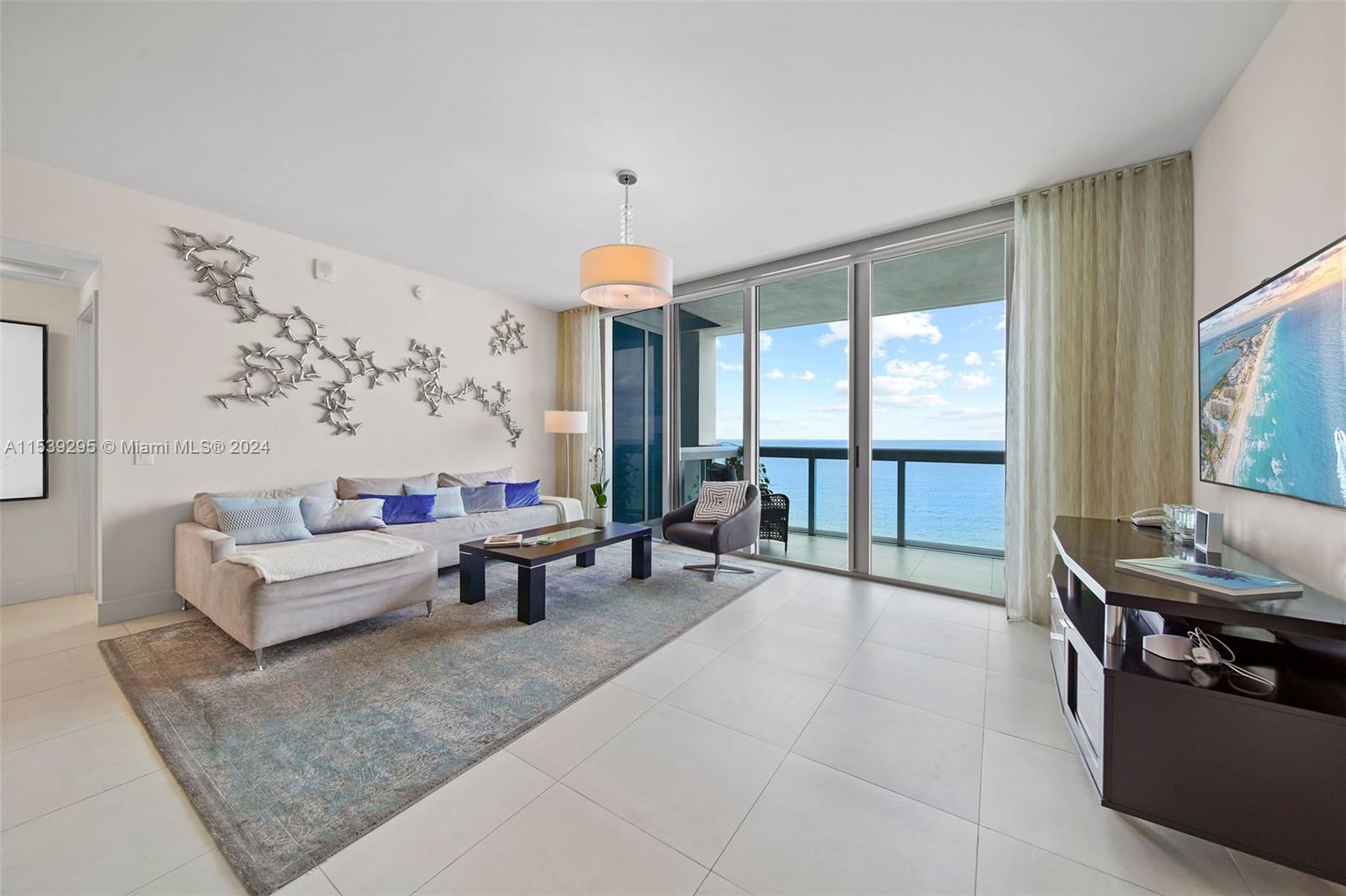 Listing Image 6899 Collins Ave #1801
