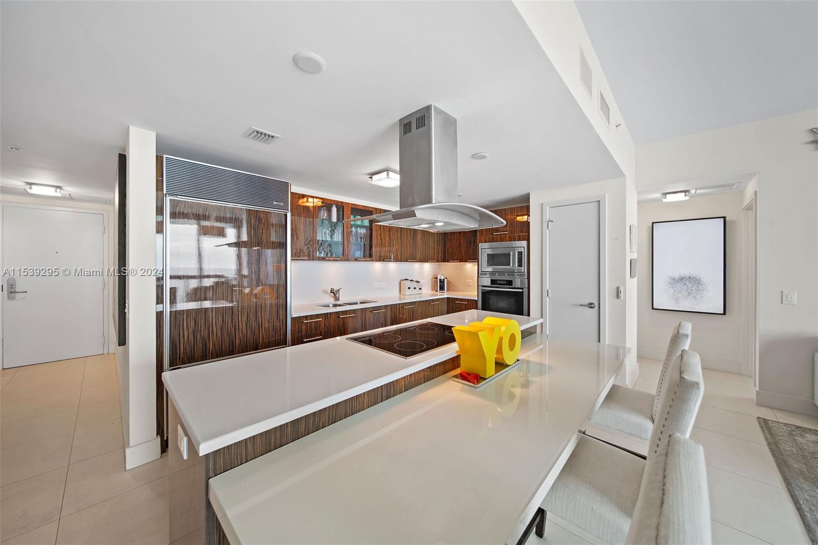 6899 Collins Ave 1801, Miami Beach, Florida 33141, 2 Bedrooms Bedrooms, ,2 BathroomsBathrooms,Residential,For Sale,6899 Collins Ave 1801,A11539295