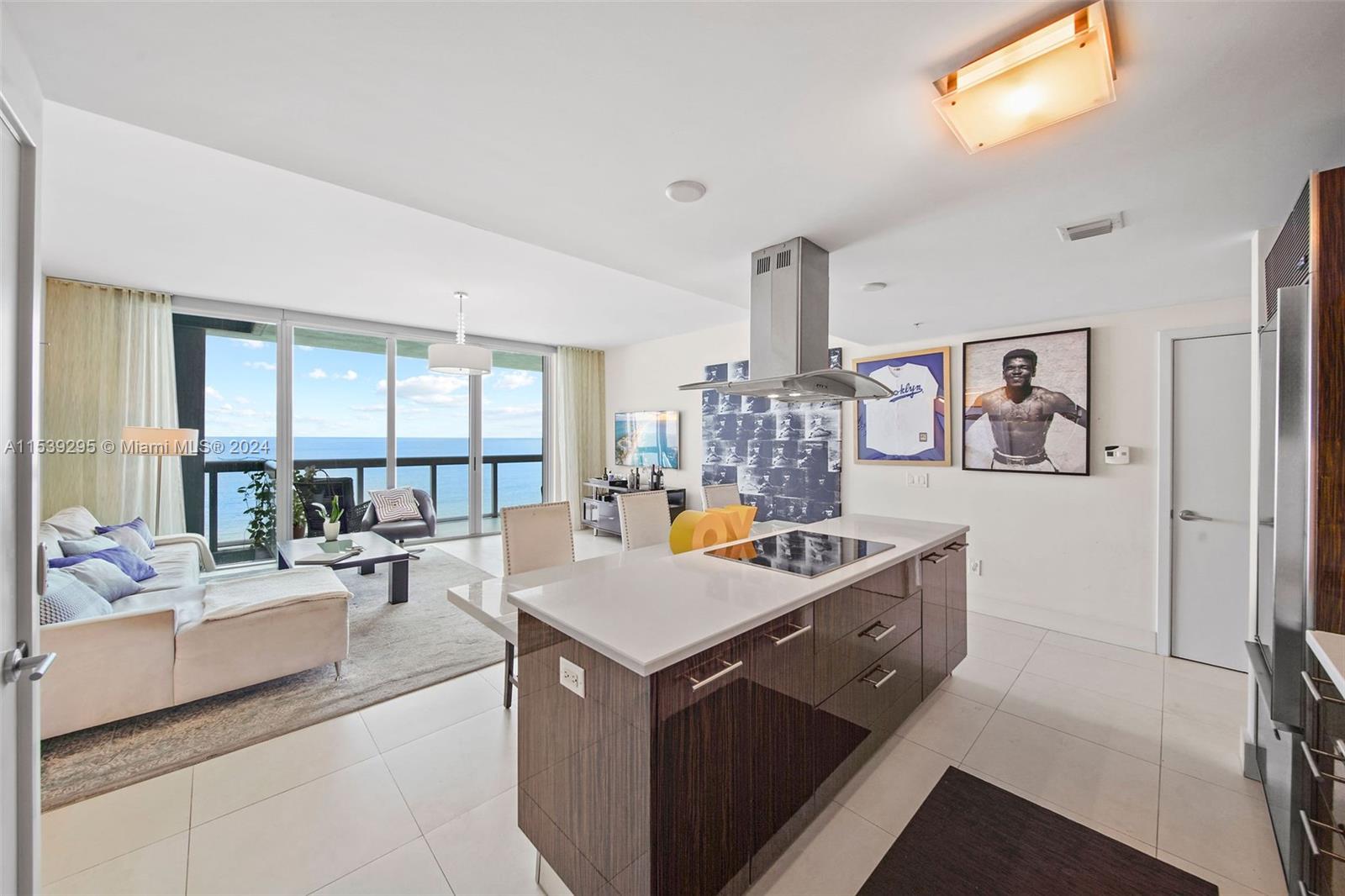 6899 Collins Ave 1801, Miami Beach, Florida 33141, 2 Bedrooms Bedrooms, ,2 BathroomsBathrooms,Residential,For Sale,6899 Collins Ave 1801,A11539295