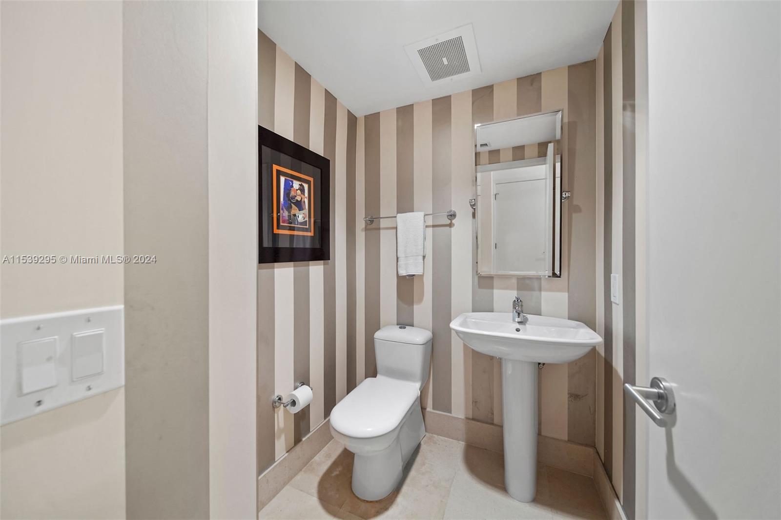 6899 Collins Ave 1801, Miami Beach, Florida 33141, 2 Bedrooms Bedrooms, ,2 BathroomsBathrooms,Residential,For Sale,6899 Collins Ave 1801,A11539295