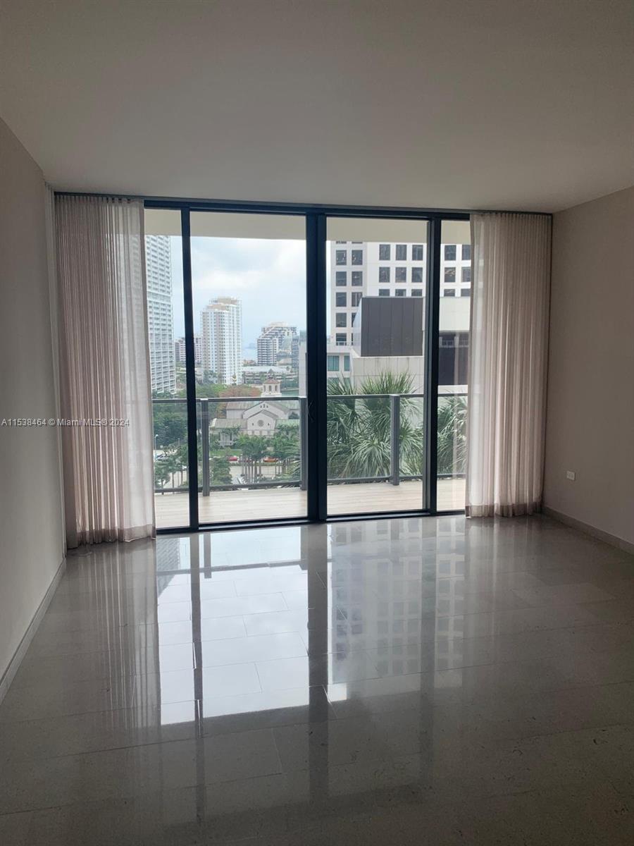 68 SE 6th St 807, Miami, Florida 33131, 2 Bedrooms Bedrooms, ,2 BathroomsBathrooms,Residentiallease,For Rent,68 SE 6th St 807,A11538464