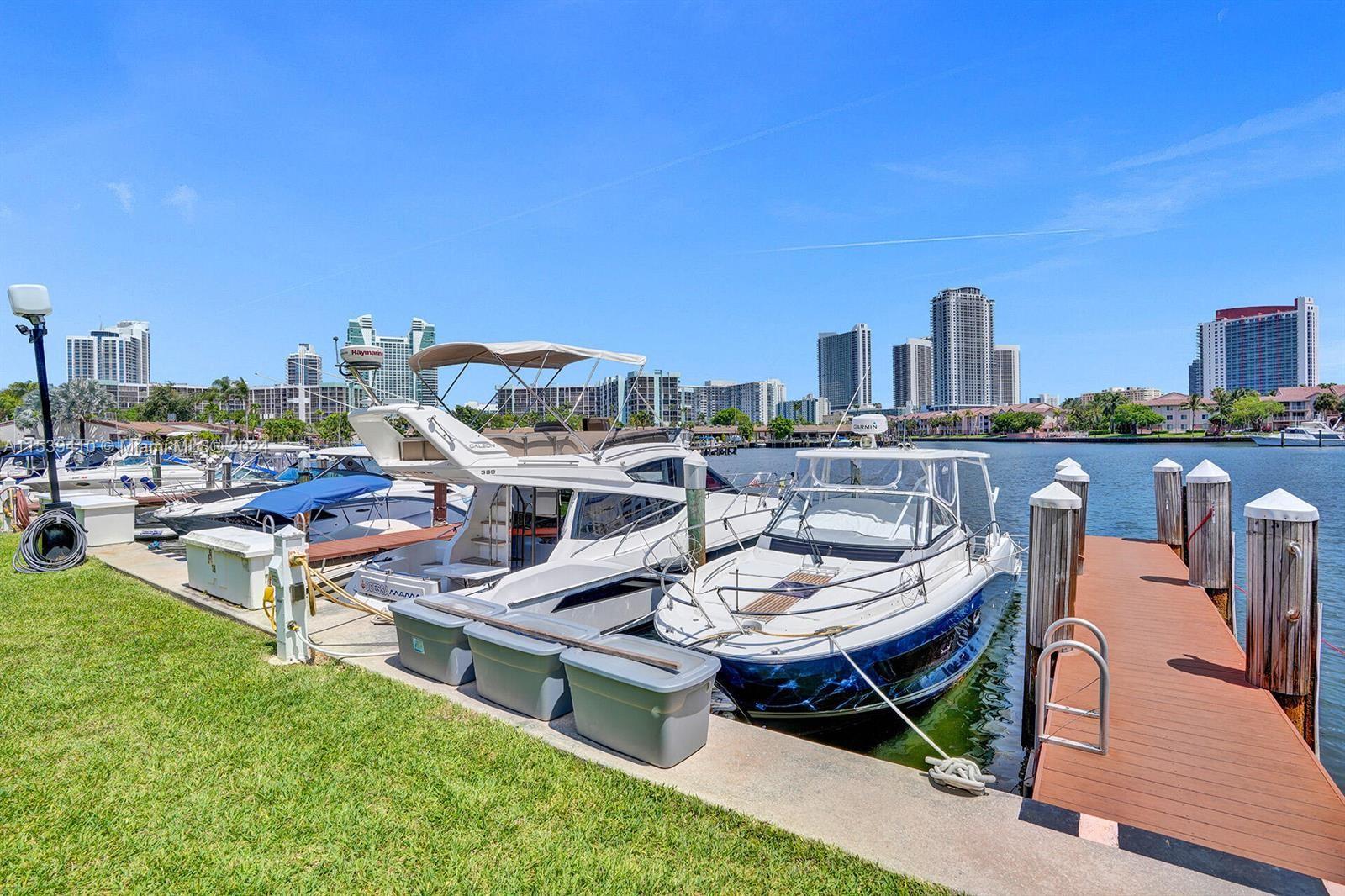 2500 Parkview Dr 1504, Hallandale Beach, Florida 33009, 1 Bedroom Bedrooms, ,1 BathroomBathrooms,Residential,For Sale,2500 Parkview Dr 1504,A11539410