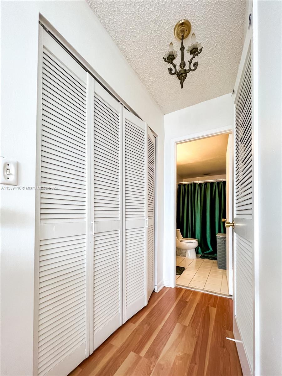 2500 Parkview Dr 1504, Hallandale Beach, Florida 33009, 1 Bedroom Bedrooms, ,1 BathroomBathrooms,Residential,For Sale,2500 Parkview Dr 1504,A11539410