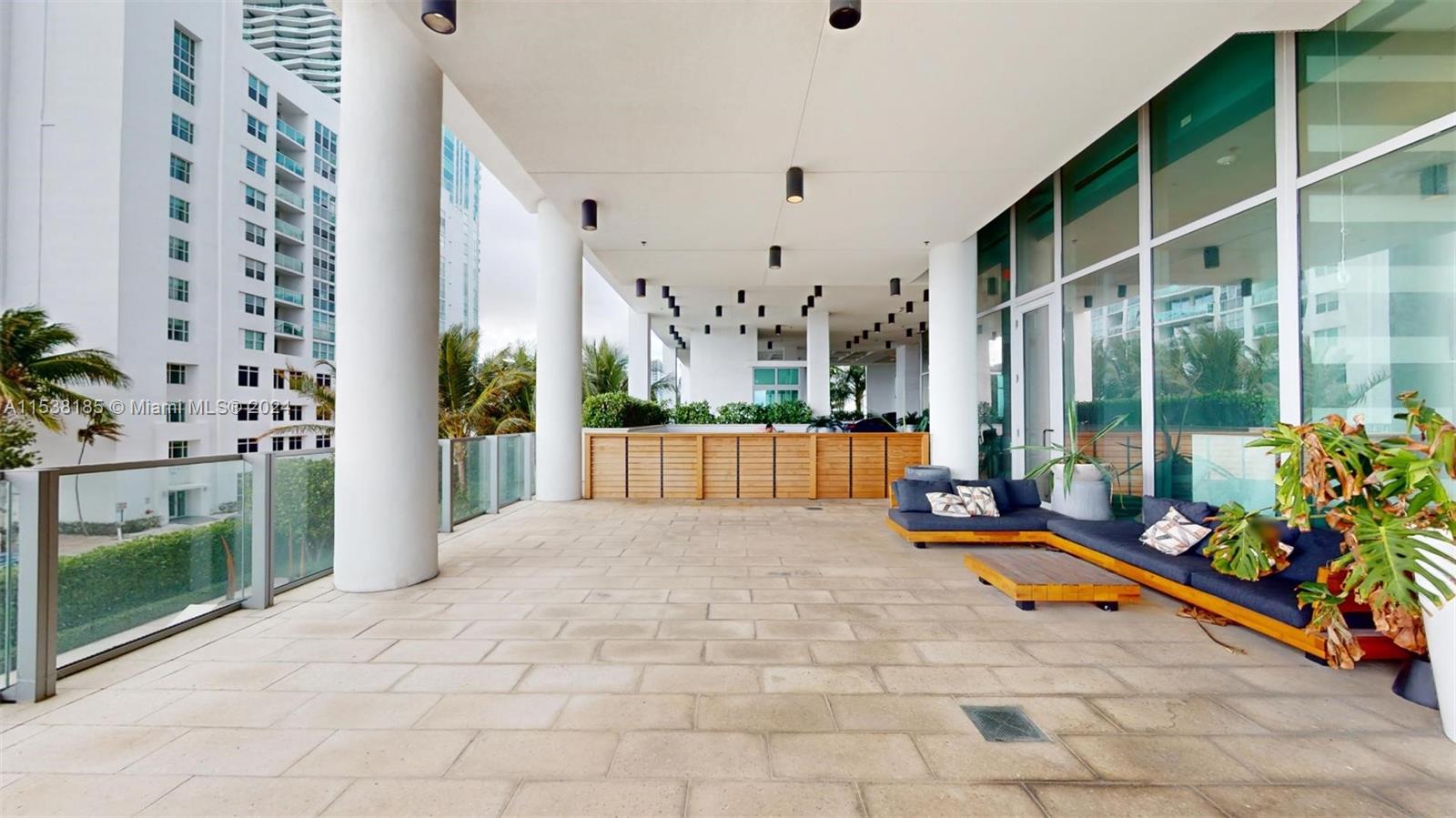 2955 NE 7th Ave, Miami, Florida 33137, ,Commercialsale,For Sale,2955 NE 7th Ave,A11538185