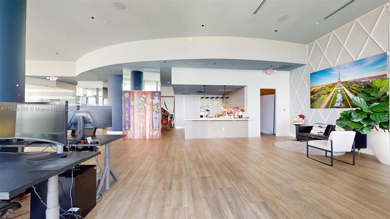 2955 NE 7th Ave, Miami, Florida 33137, ,Commercialsale,For Sale,2955 NE 7th Ave,A11538185