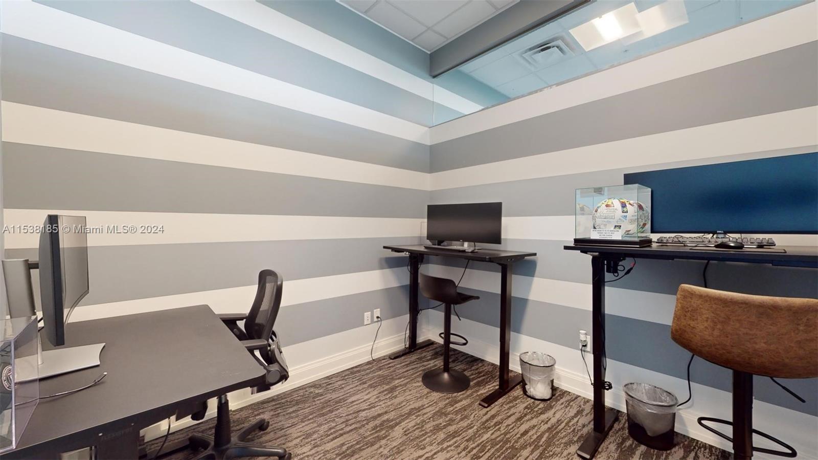 2955 NE 7th Ave, Miami, Florida 33137, ,Commercialsale,For Sale,2955 NE 7th Ave,A11538185