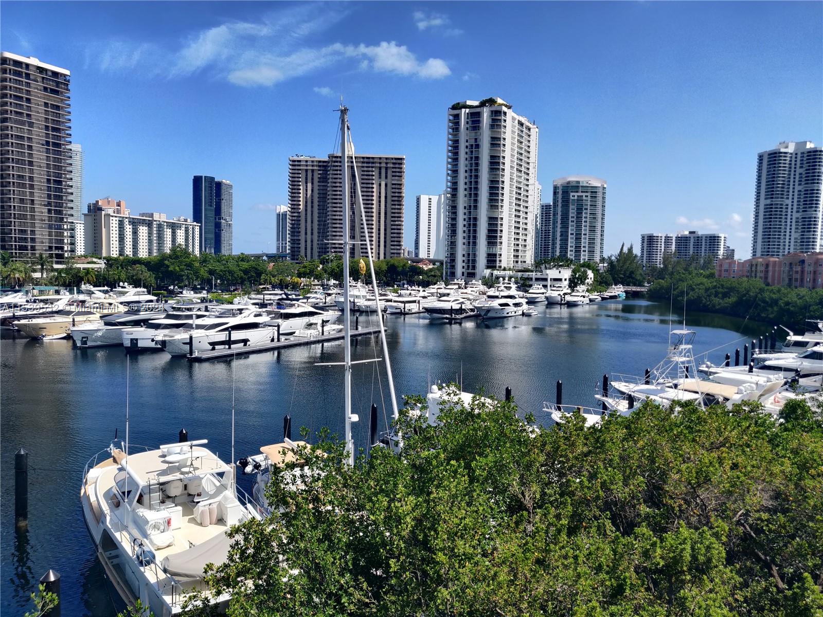 19999 Country Club Dr, Aventura, FL, 33180 United States, 3 Bedrooms Bedrooms, ,2 BathroomsBathrooms,Residential,For Sale,Country Club Dr,A11539532