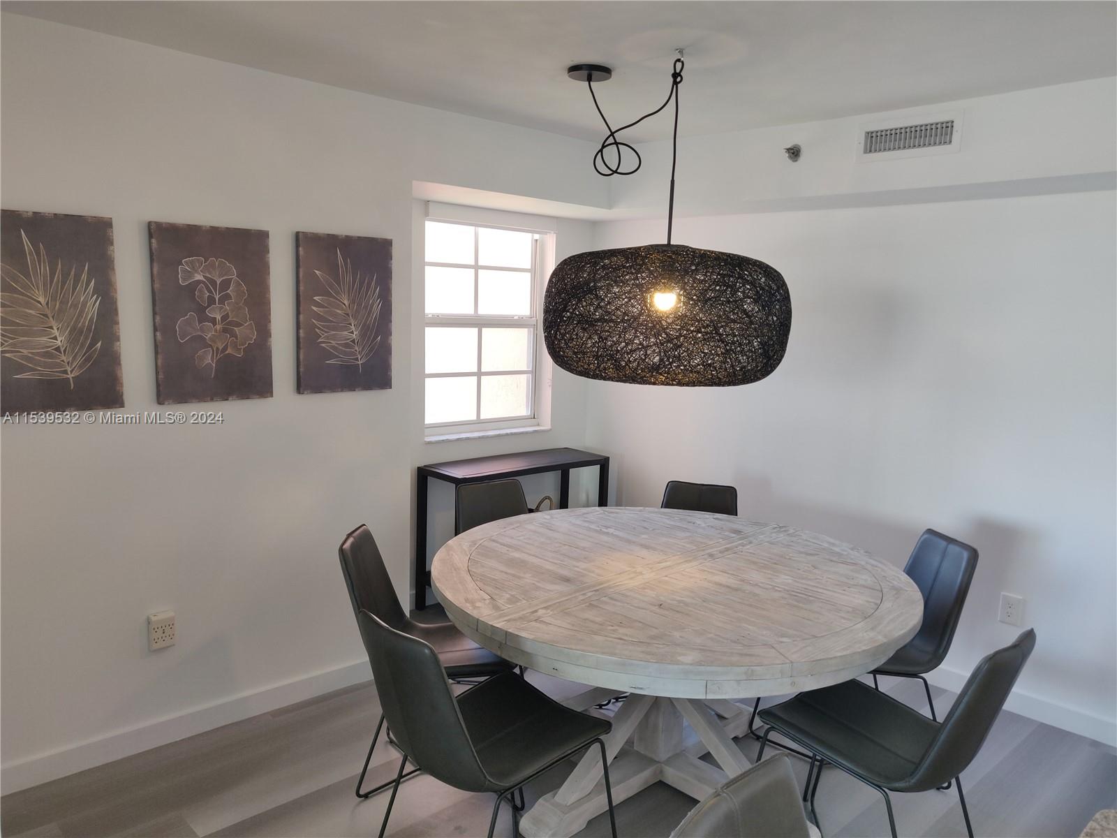 19999 Country Club Dr, Aventura, FL, 33180 United States, 3 Bedrooms Bedrooms, ,2 BathroomsBathrooms,Residential,For Sale,Country Club Dr,A11539532