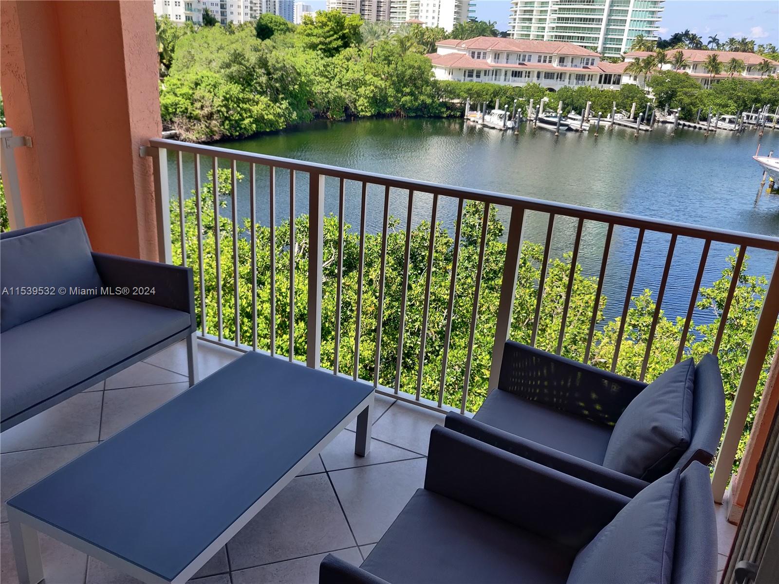 19999 Country Club Dr, Aventura, FL, 33180 United States, 3 Bedrooms Bedrooms, ,2 BathroomsBathrooms,Residential,For Sale,Country Club Dr,A11539532