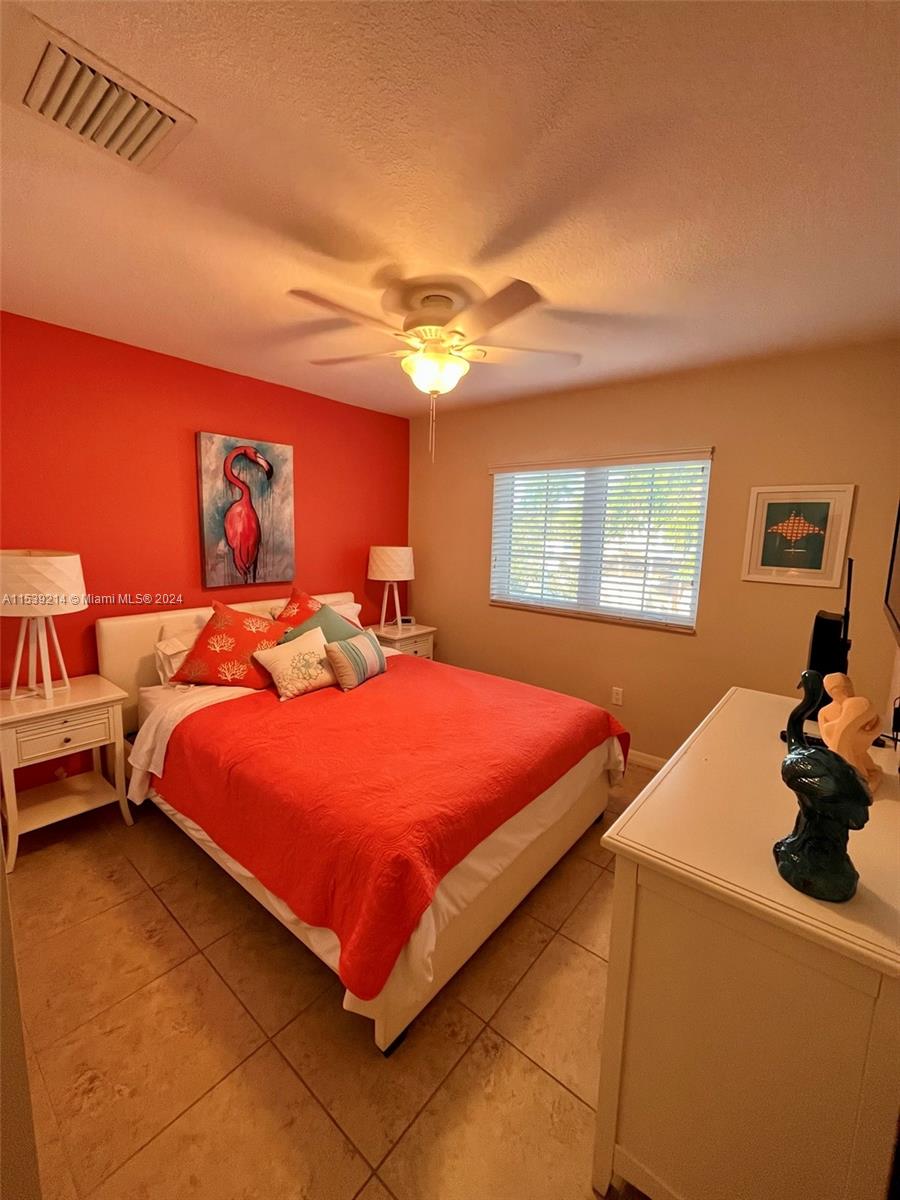 2333 SE 5th St 2333, Pompano Beach, Florida 33062, 3 Bedrooms Bedrooms, ,2 BathroomsBathrooms,Residentiallease,For Rent,2333 SE 5th St 2333,A11539214