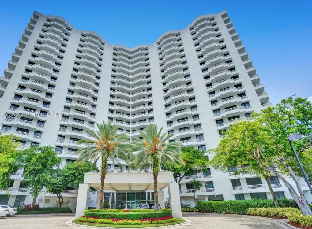 3300 NE 191st St 606, Aventura, Florida 33180, 3 Bedrooms Bedrooms, ,2 BathroomsBathrooms,Residentiallease,For Rent,3300 NE 191st St 606,A11539538