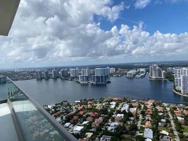 18975 Collins Ave 4605, Sunny Isles Beach, FL 33160, 2 Bedrooms Bedrooms, ,2 BathroomsBathrooms,Residential,For Sale,Collins Ave,A11539568