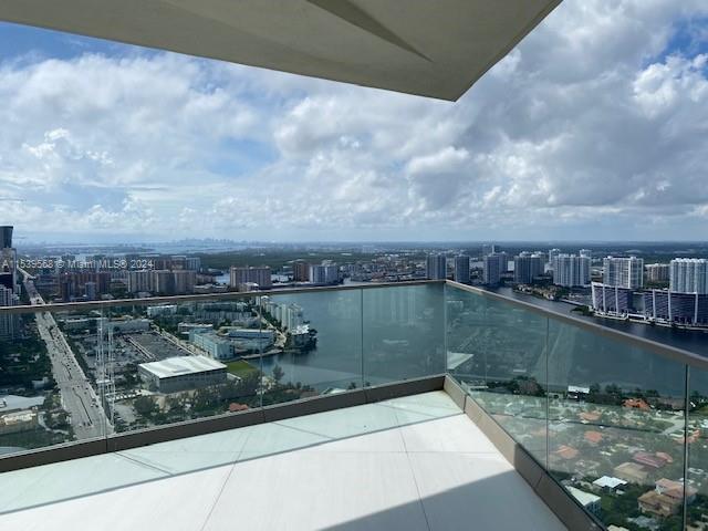 18975 Collins Ave 4605, Sunny Isles Beach, FL 33160, 2 Bedrooms Bedrooms, ,2 BathroomsBathrooms,Residential,For Sale,Collins Ave,A11539568