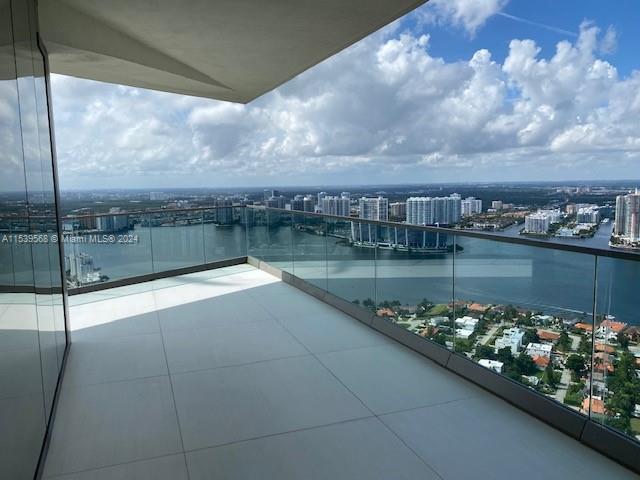 18975 Collins Ave 4605, Sunny Isles Beach, FL 33160, 2 Bedrooms Bedrooms, ,2 BathroomsBathrooms,Residential,For Sale,Collins Ave,A11539568
