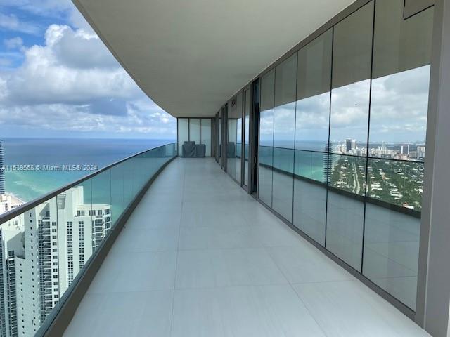 18975 Collins Ave 4605, Sunny Isles Beach, FL 33160, 2 Bedrooms Bedrooms, ,2 BathroomsBathrooms,Residential,For Sale,Collins Ave,A11539568