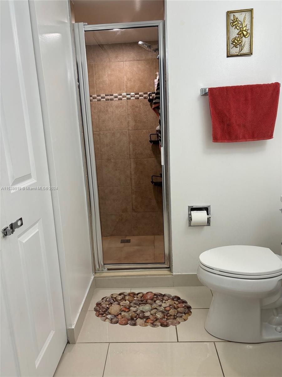 1865 S Ocean Dr 12N, Hallandale Beach, Florida 33009, 1 Bedroom Bedrooms, ,2 BathroomsBathrooms,Residentiallease,For Rent,1865 S Ocean Dr 12N,A11538019