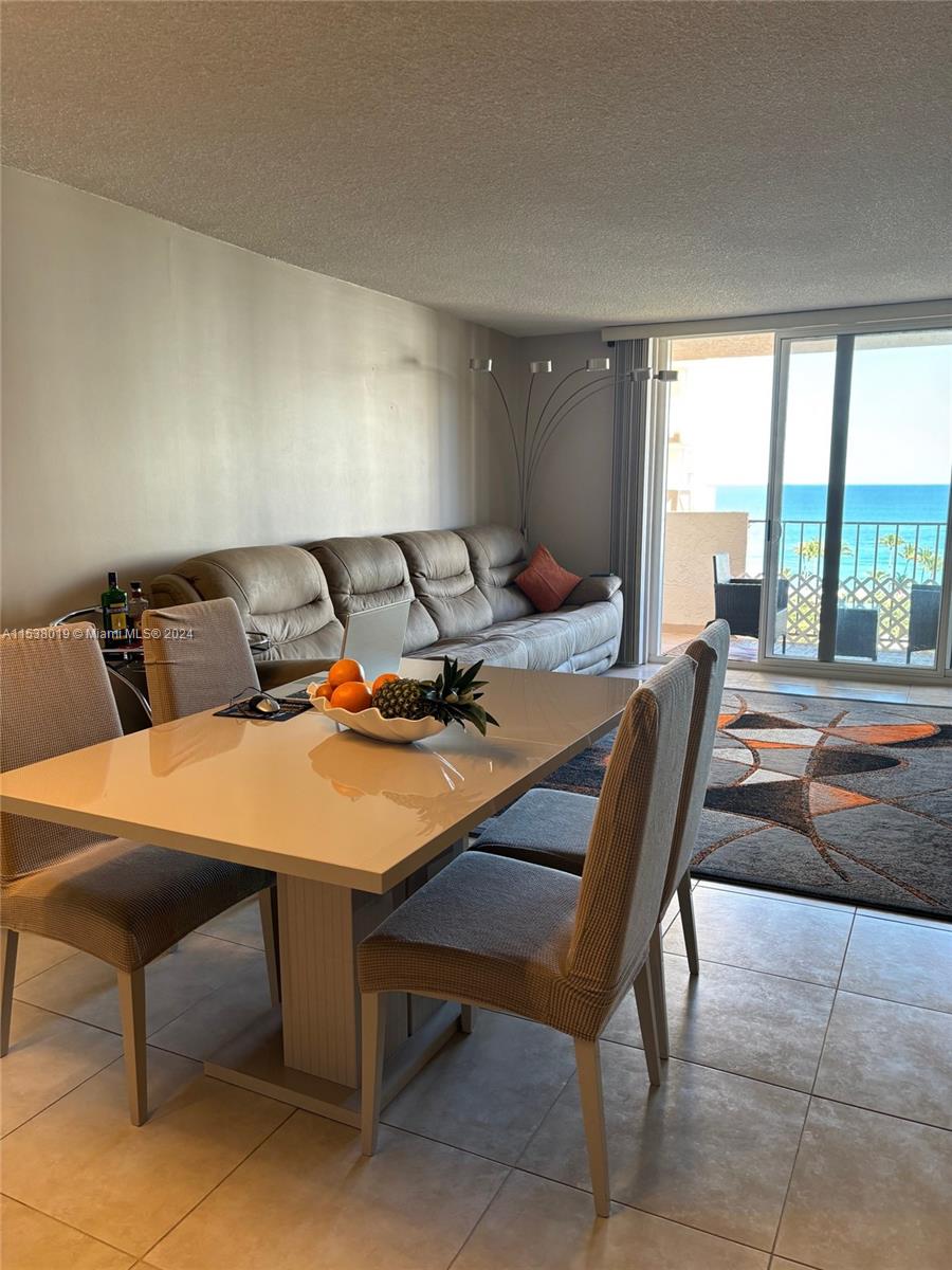 1865 S Ocean Dr 12N, Hallandale Beach, Florida 33009, 1 Bedroom Bedrooms, ,2 BathroomsBathrooms,Residentiallease,For Rent,1865 S Ocean Dr 12N,A11538019