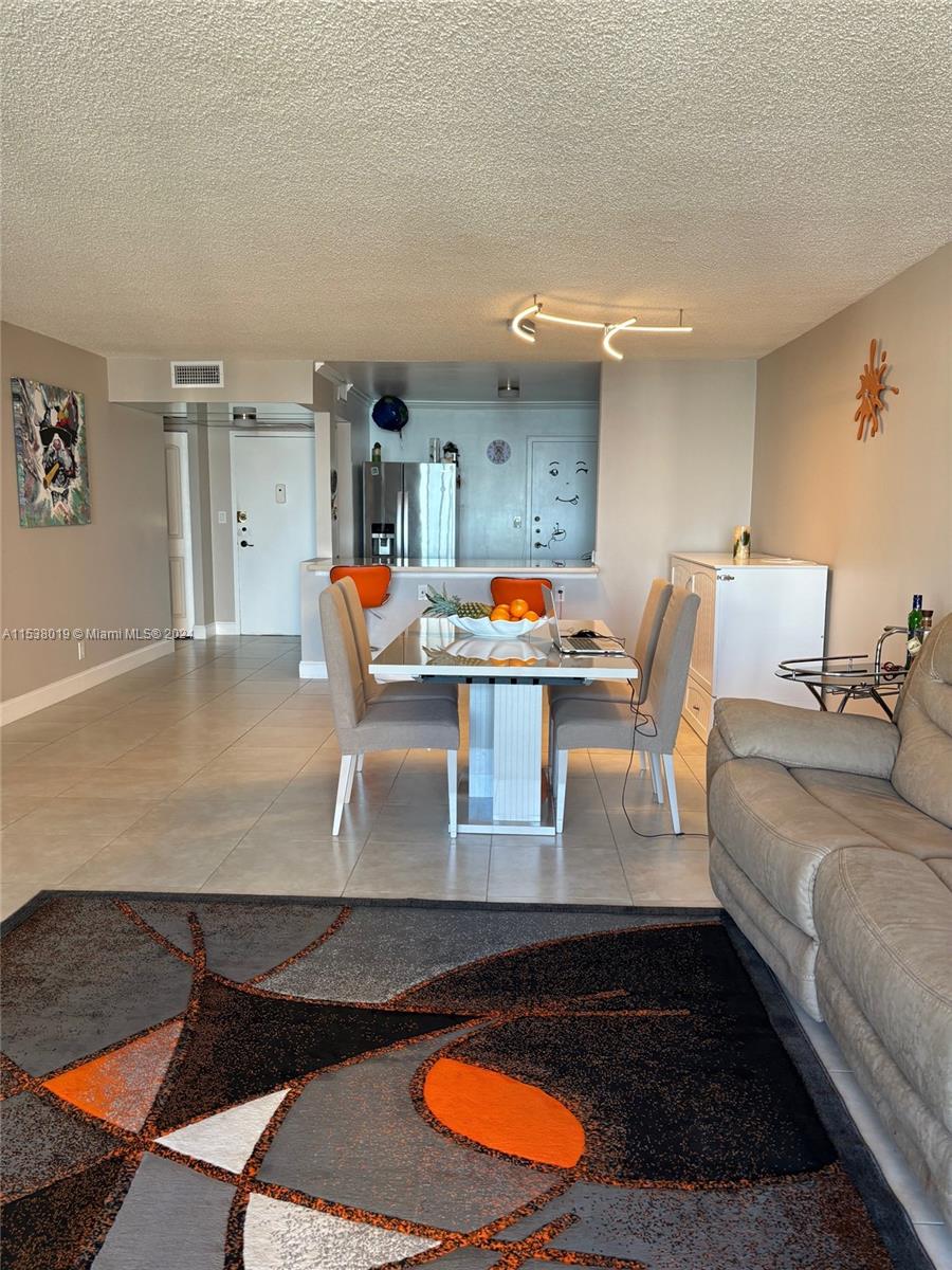 1865 S Ocean Dr 12N, Hallandale Beach, Florida 33009, 1 Bedroom Bedrooms, ,2 BathroomsBathrooms,Residentiallease,For Rent,1865 S Ocean Dr 12N,A11538019
