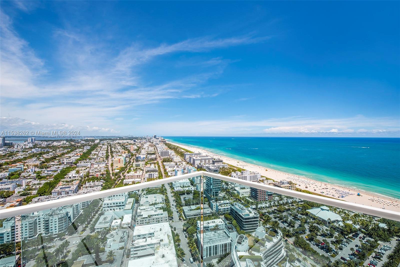 300 S Pointe Drive LPH 4005/4006, Miami Beach, FL 33139, 7 Bedrooms Bedrooms, ,9 BathroomsBathrooms,Residential,For Sale,Pointe Drive,A11538262