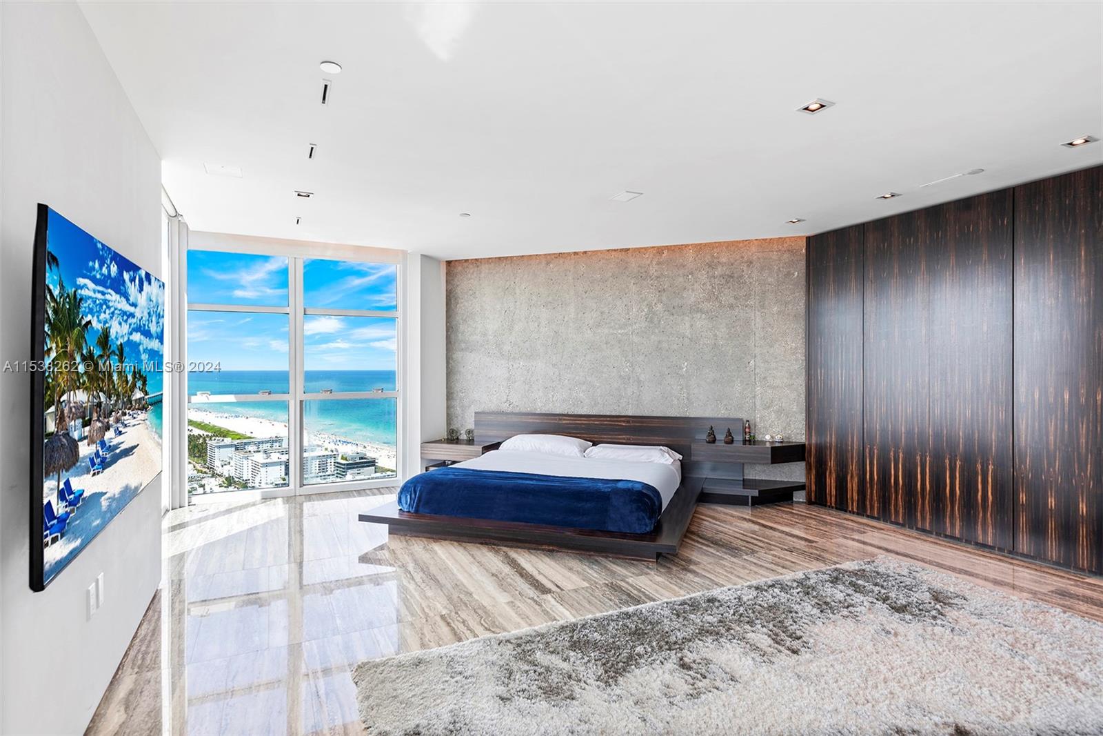 300 S Pointe Drive LPH 4005/4006, Miami Beach, FL 33139, 7 Bedrooms Bedrooms, ,9 BathroomsBathrooms,Residential,For Sale,Pointe Drive,A11538262