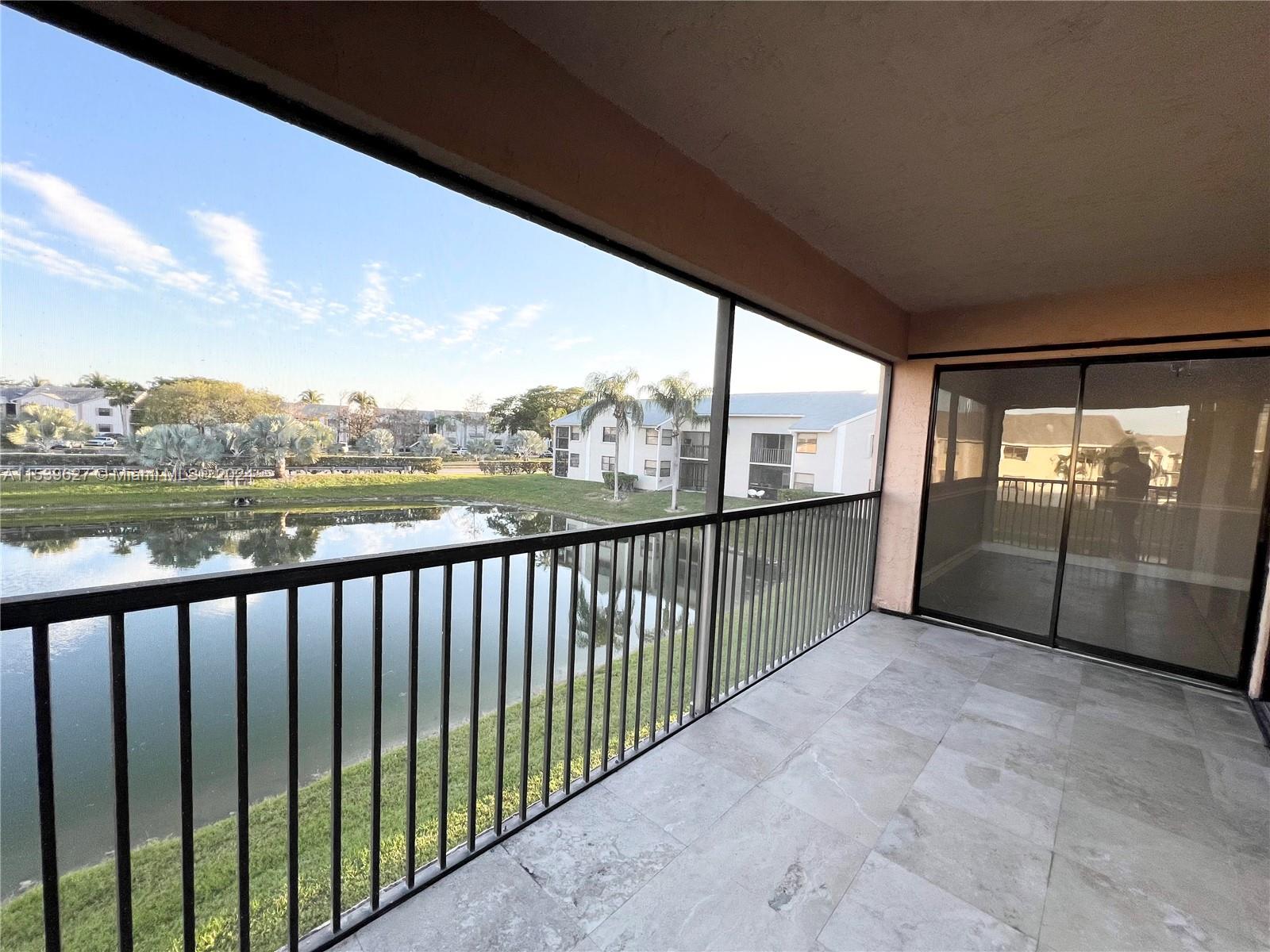 1017 Washington Cir 1017A, Homestead, Florida 33034, 3 Bedrooms Bedrooms, ,2 BathroomsBathrooms,Residentiallease,For Rent,1017 Washington Cir 1017A,A11539627