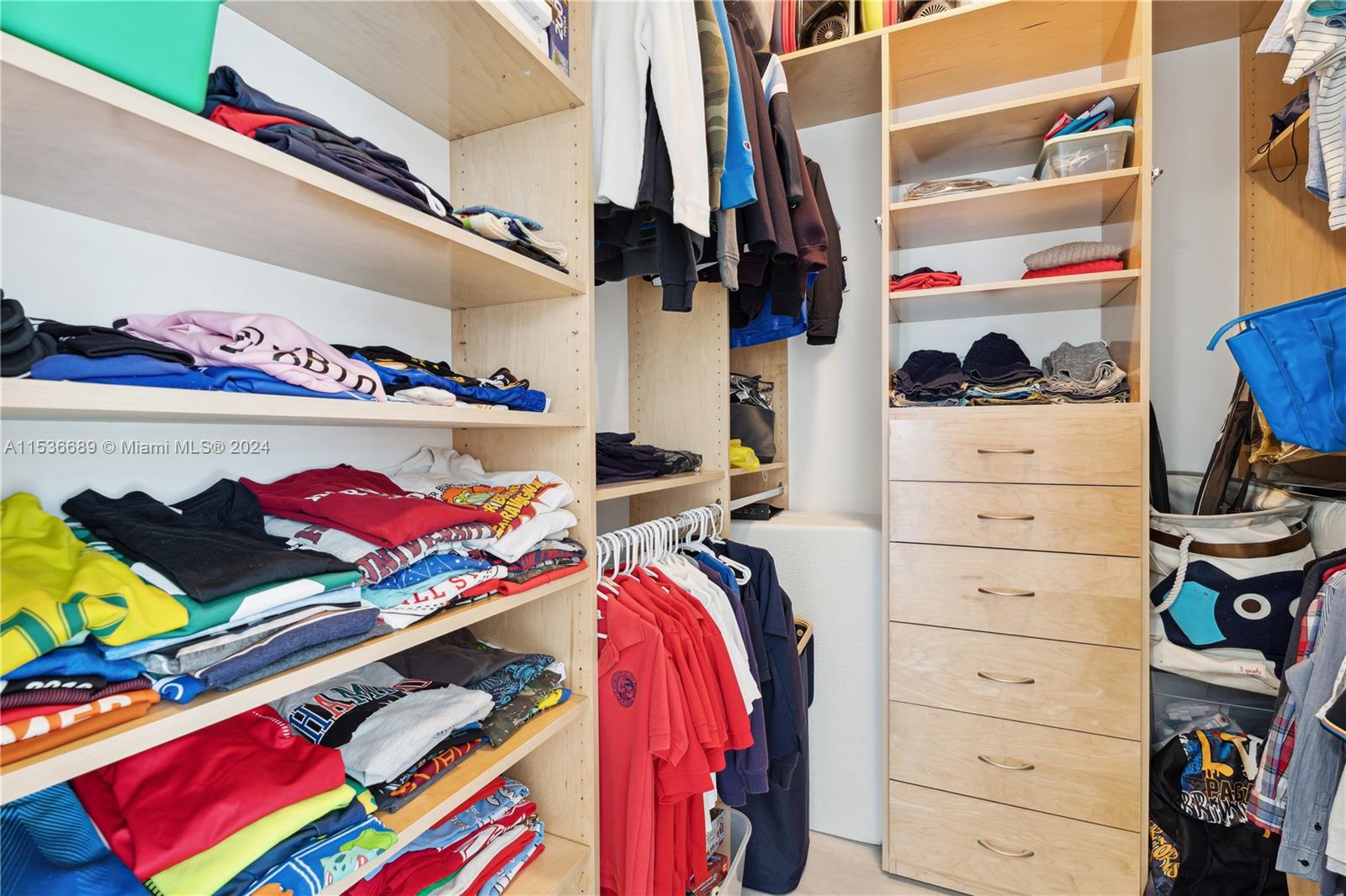 10225 Collins Ave, Bal Harbour, FL, 33154 United States, 3 Bedrooms Bedrooms, ,4 BathroomsBathrooms,Residential,For Sale,Collins Ave,A11536689