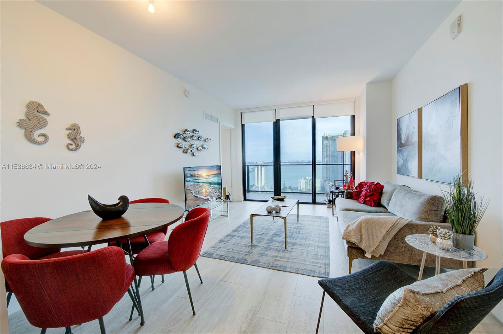 121 NE 34th St 3006, Miami, Florida 33137, 1 Bedroom Bedrooms, ,1 BathroomBathrooms,Residentiallease,For Rent,121 NE 34th St 3006,A11538634