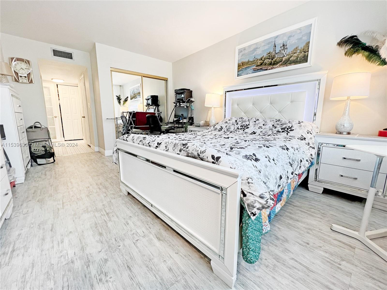 2801 183rd St, Aventura, FL, 33160 United States, 1 Bedroom Bedrooms, ,1 BathroomBathrooms,Residential,For Sale,183rd St,A11539633