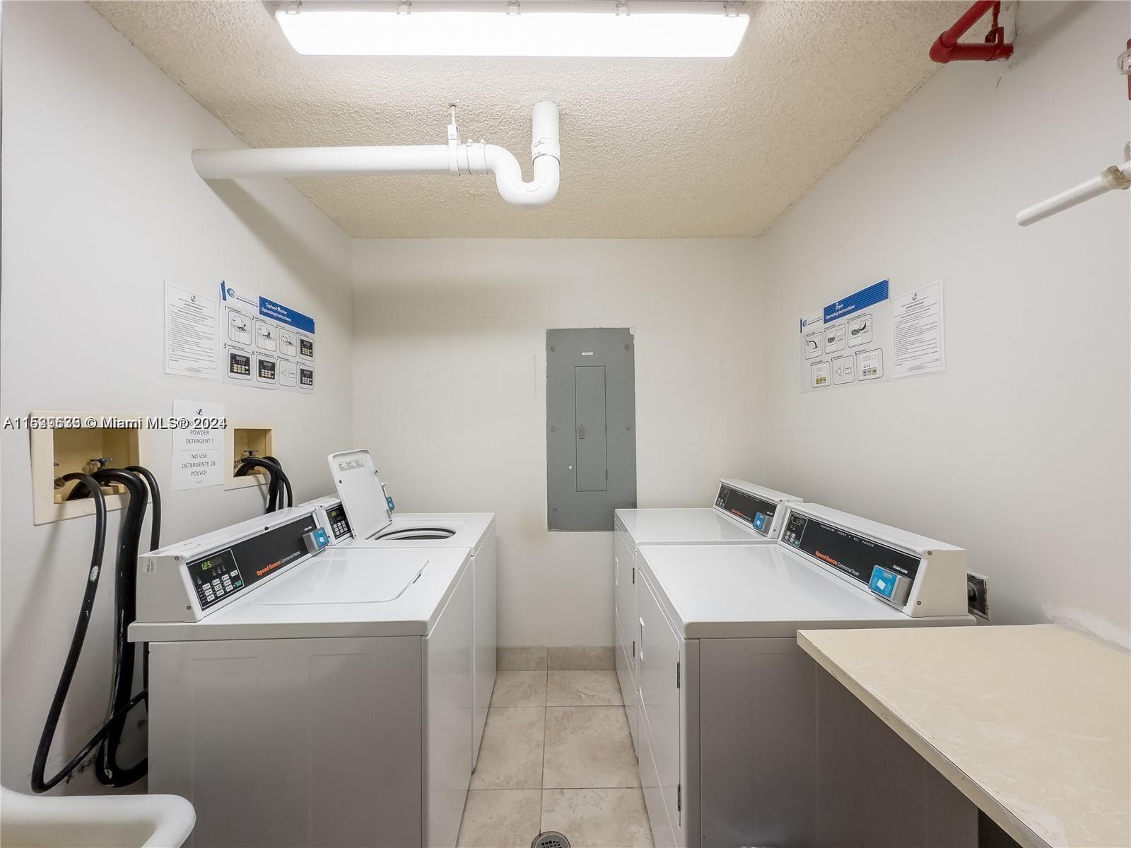 2801 183rd St, Aventura, FL, 33160 United States, 1 Bedroom Bedrooms, ,1 BathroomBathrooms,Residential,For Sale,183rd St,A11539633