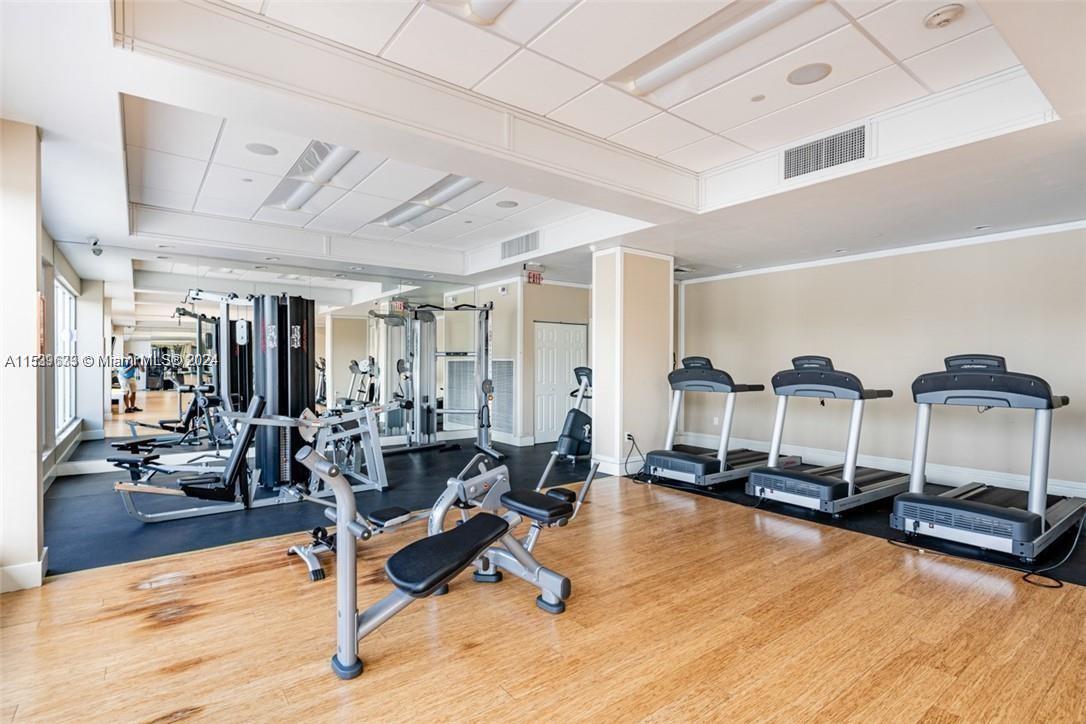 2801 183rd St, Aventura, FL, 33160 United States, 1 Bedroom Bedrooms, ,1 BathroomBathrooms,Residential,For Sale,183rd St,A11539633