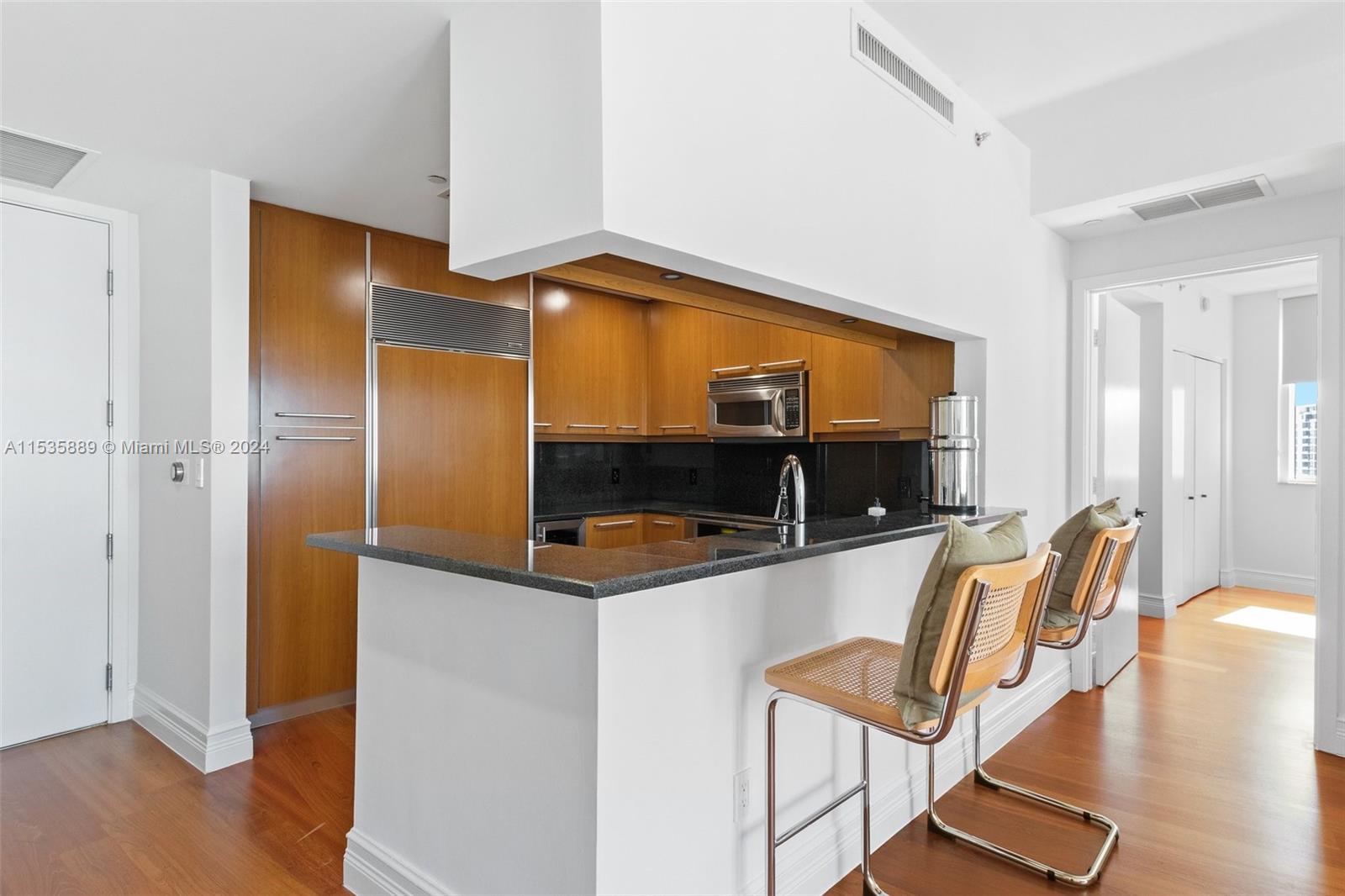 901 Brickell Key Blvd 1609, Miami, Florida 33131, 2 Bedrooms Bedrooms, ,2 BathroomsBathrooms,Residentiallease,For Rent,901 Brickell Key Blvd 1609,A11535889